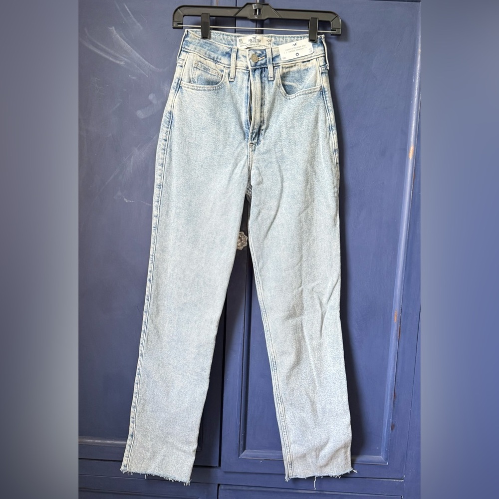 Hollister Curvy Ultra High Rise Vintage Straight size 23L